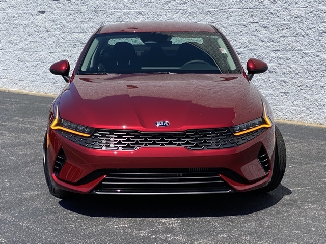 Kia k5 red